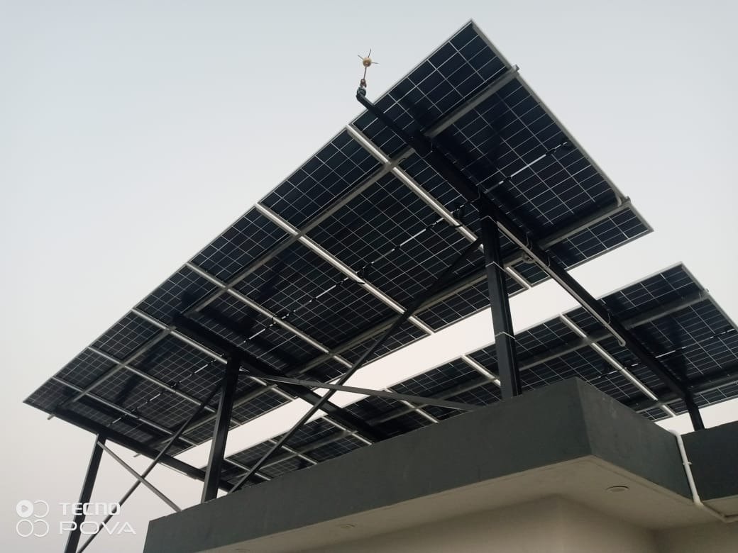 Residential rooftop solar system